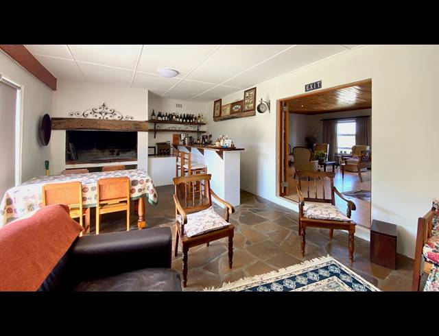 3 BEDROOM HOUSE FOR SALE IN DWARSKERSBOS